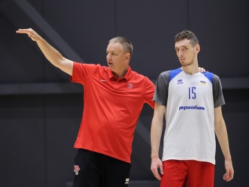 Молодіжний склад «Прометея» розпочав тренувальний процес у новому залі