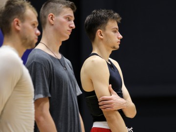 Молодіжний склад «Прометея» розпочав тренувальний процес у новому залі