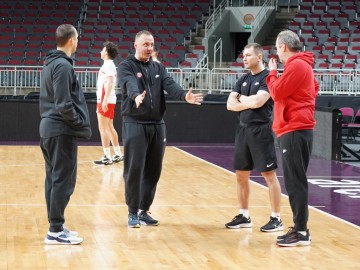 Тренування Прометея напередодні гри з БК Ховентут. EuroCup