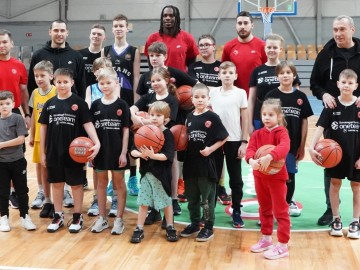 БК "Прометей" провів нове тренування в рамках соціальної програми Євроліги One Team